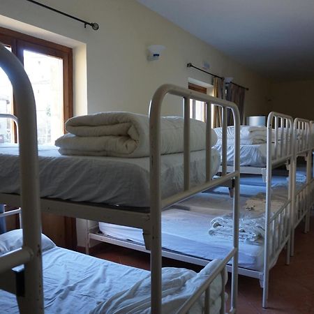 Albergue De ซอส เดลไรย์ กาโตลีโก ภายนอก รูปภาพ
