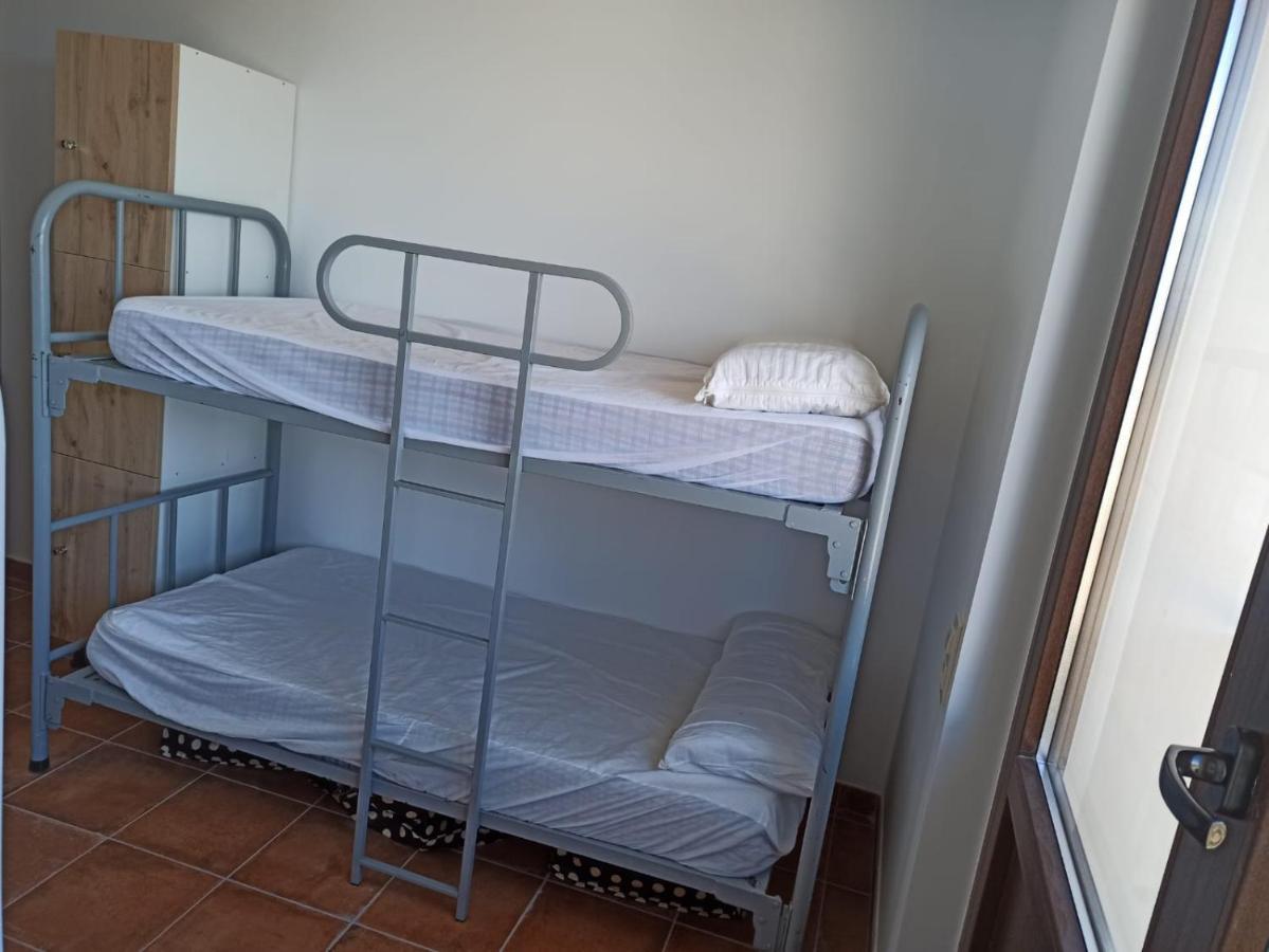 Albergue De ซอส เดลไรย์ กาโตลีโก ภายนอก รูปภาพ