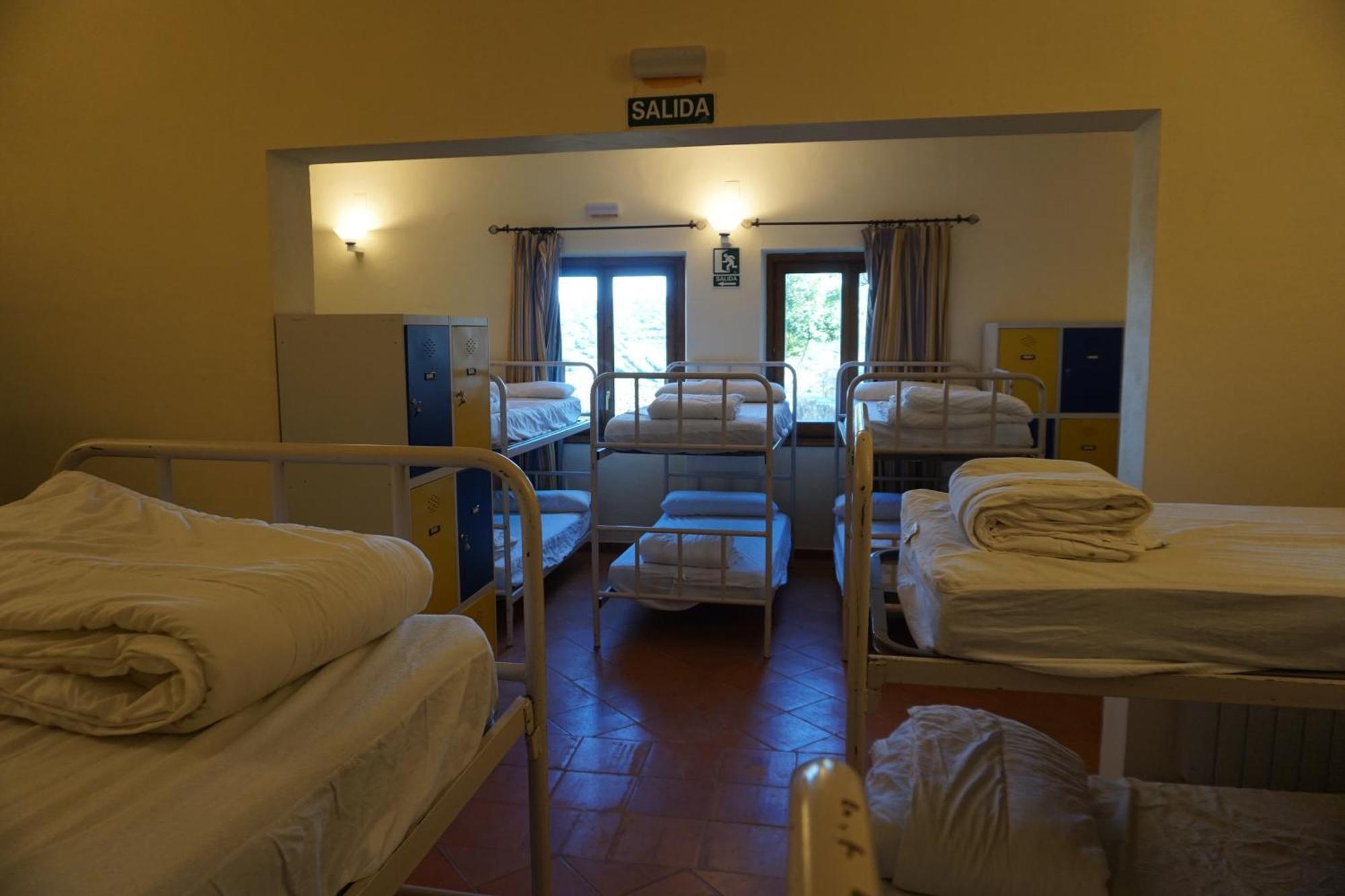 Albergue De ซอส เดลไรย์ กาโตลีโก ภายนอก รูปภาพ