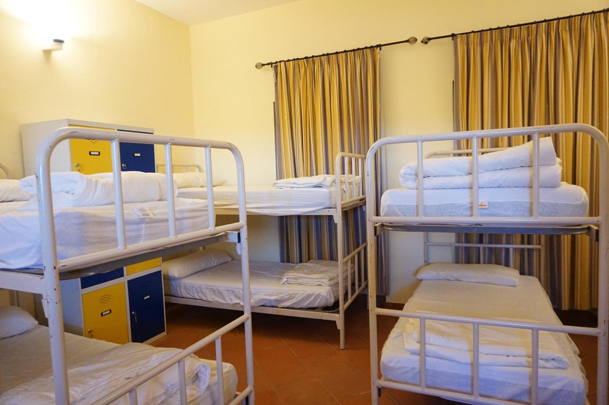 Albergue De ซอส เดลไรย์ กาโตลีโก ภายนอก รูปภาพ